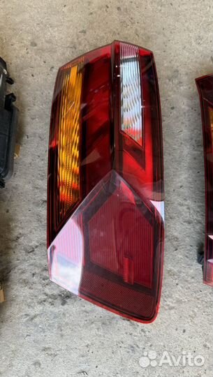 Задние фонари на Volkswagen Jetta 7