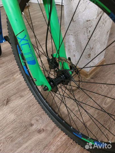 Stern motion 4.0 на гидравлике