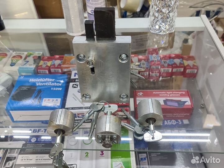 Чкаловский замок и секретки к ним