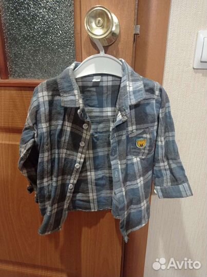 Рубашка на мальчика новая 86 92 98
