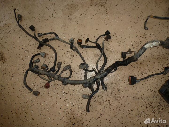 Блок реле Моторного отсека Митсубиси Ланцер 9