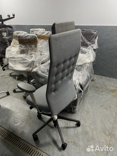 Компьютерное кресло бу vitra ID L