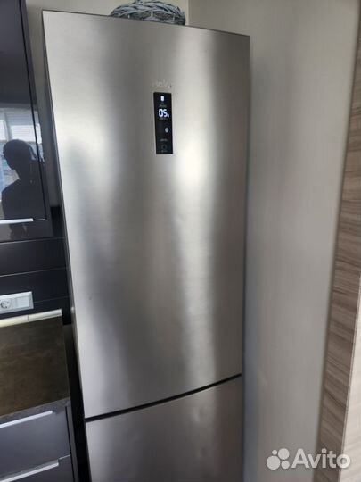Холодильник haier