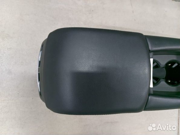 Подлокотник, консоль Mazda 6 GJ (2012-2018)