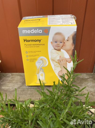 Молокоотсос medela