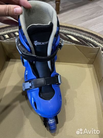 Роликовые коньки