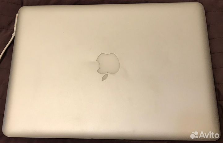 Macbook Pro 13 2011 core i5/8/1000 + 240 SDD