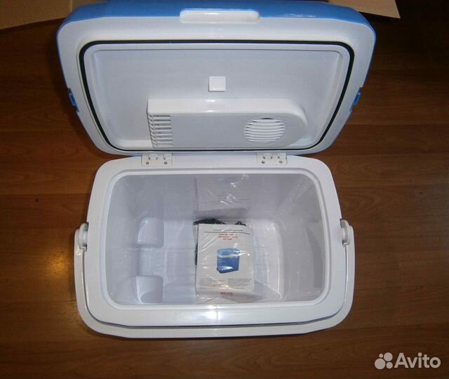 Холодильник переносной 30 литров - сумка 12/220 V