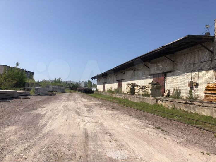 Склад, 636 м²