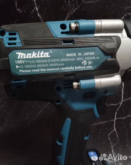 Гайковерт Makita 800Nm (Арт.33204)
