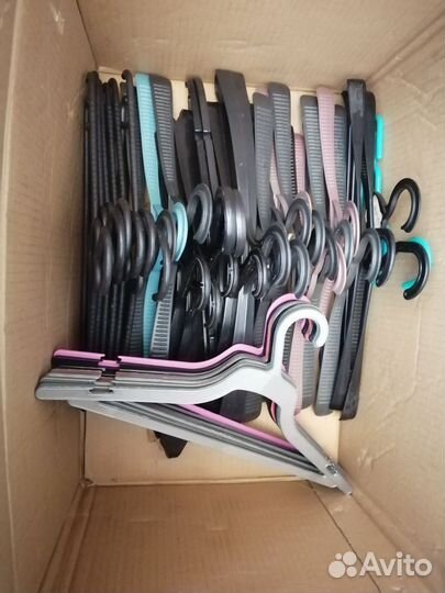 Вешалки плечики