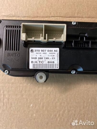 3T0907044AC Блок управления климата Skoda Octavia