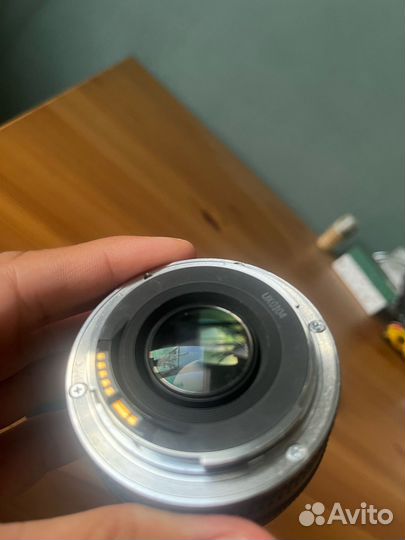 Объектив Canon EF 35 2.0