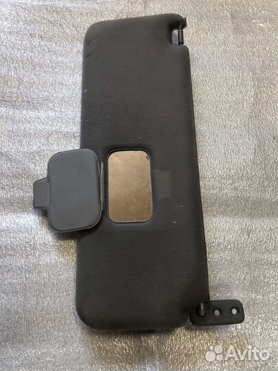 Mitsubishi pajero 2 Солнцезащитный козырек