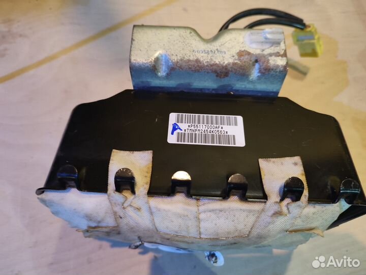 Подушка безопасности в торпеду jeep wk