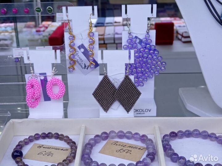 Украшения из бисера ручной работы