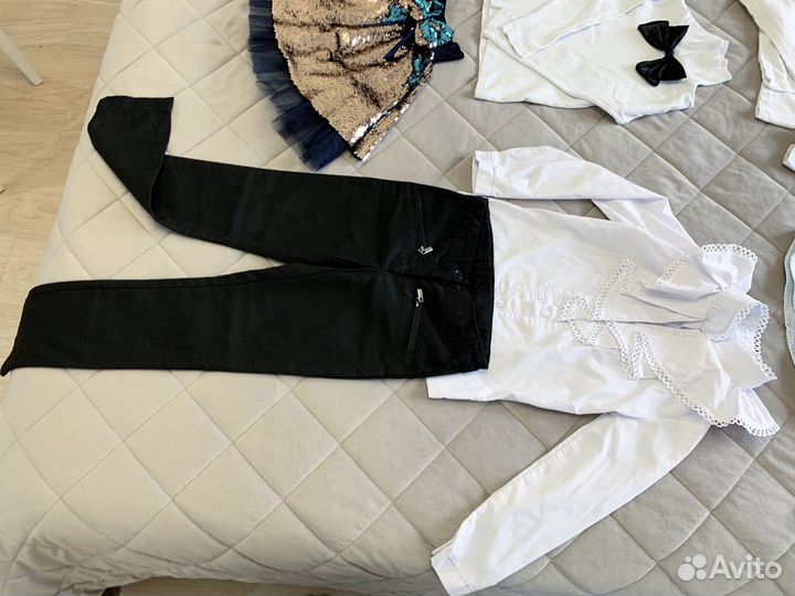 Одежда школьная для девочки пакетом 116-122