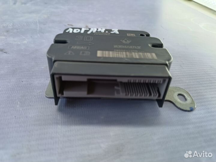 Блок управления Airbag SRS Renault Logan 2