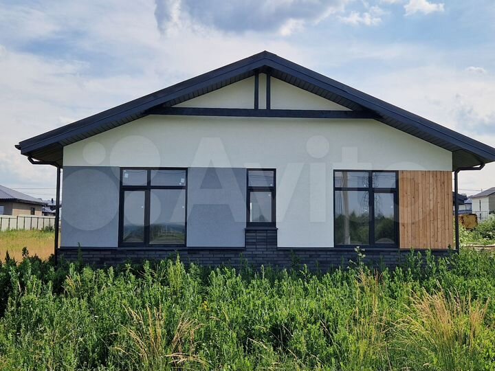 Коттедж 162 м² на участке 8,5 сот.