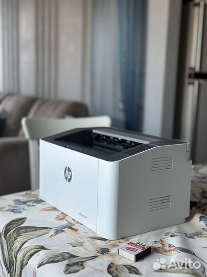 Лазерный ч/б принтер HP lazer 107 wr