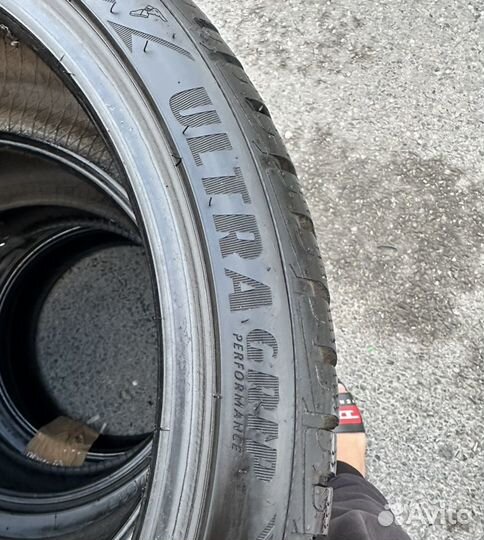 Goodyear UltraGrip Ice 235/45 R18