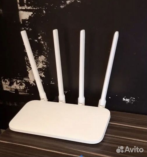 WiFi роутер Xiaomi Mi Router 4C- DVB4231GL,белый