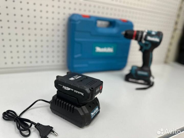 Шуруповерт makita