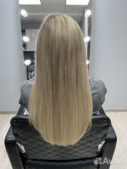 Модель на наращивание волос