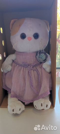 Кошечка лили