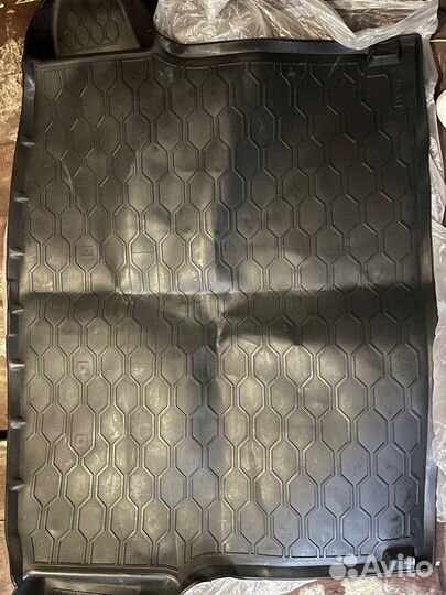 Hyundai creta Rival. Коврик багажника