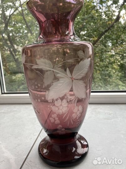 Ваза,винтаж, марганцовое стекло
