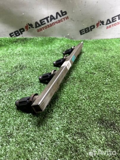 Топливная рейка Chery Tiggo T11 внедорожник 2.4