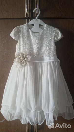 Платья на девочку