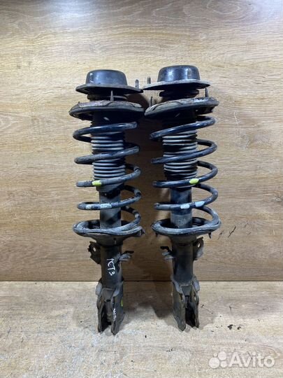 Комплект передних стоек Hyundai Getz ST198