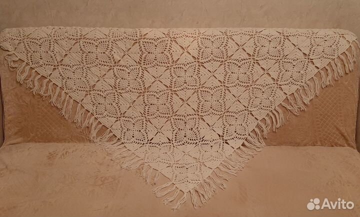 Шаль шерстяная ручной работы