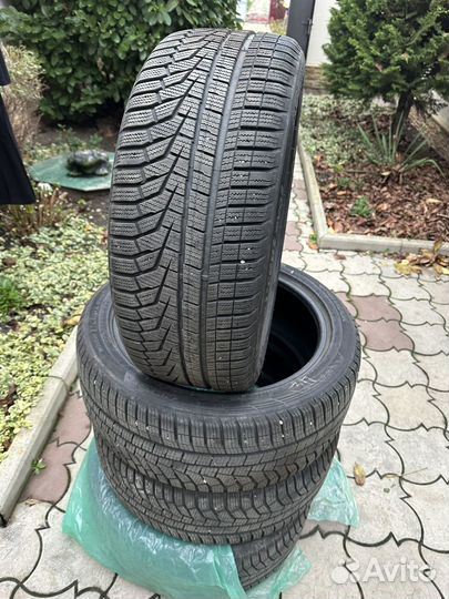 Hankook Winter I'Cept Evo 225/45 R18