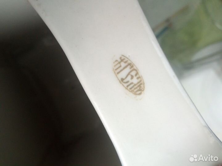 Часы гжель настольные