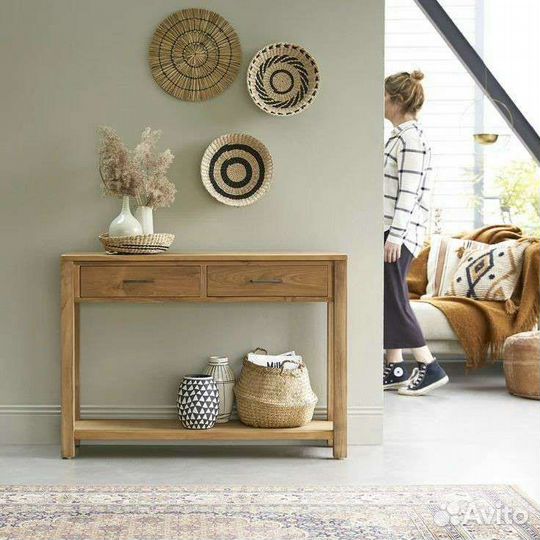 Консольный столик, консоль