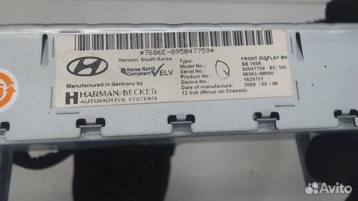 Дисплей компьютера Hyundai Genesis, 2009