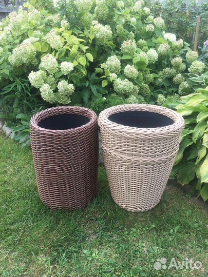 Кашпо из экоротанга