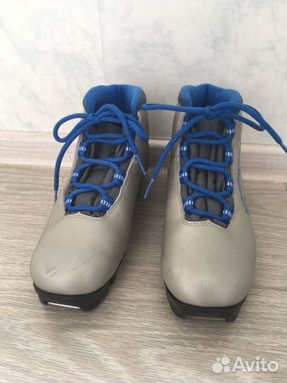 Лыжные ботинки 34 размер