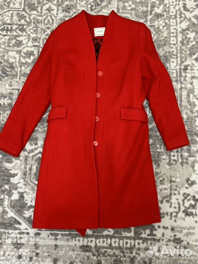 Шерстяное пальто известного бренда Pepen