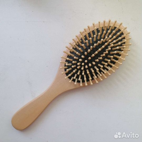 Расческа деревянная