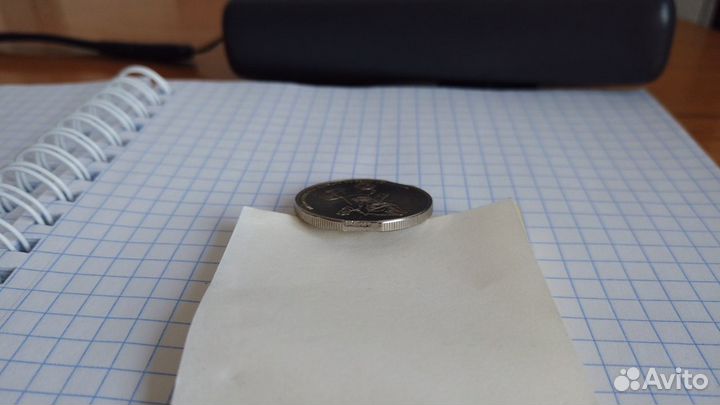 Монета брак с двумя выкусами