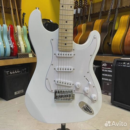 Электрогитара Terris TST-39 Stratocaster SSS White