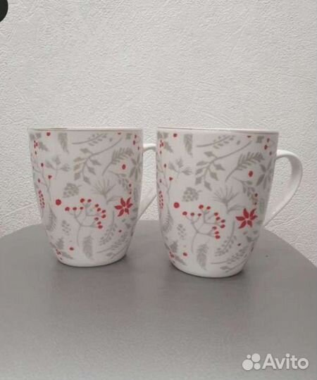 Набор посуды, кружки, чайные пары