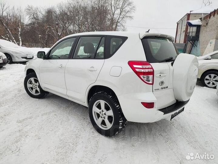 Toyota RAV4 2.0 CVT, 2011, 185 000 км