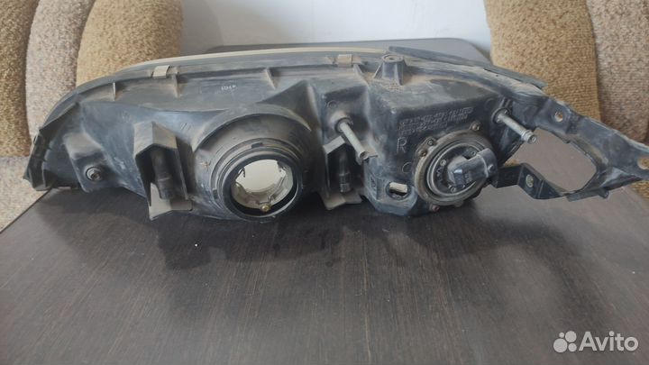 Фара Марк 2 90 правая