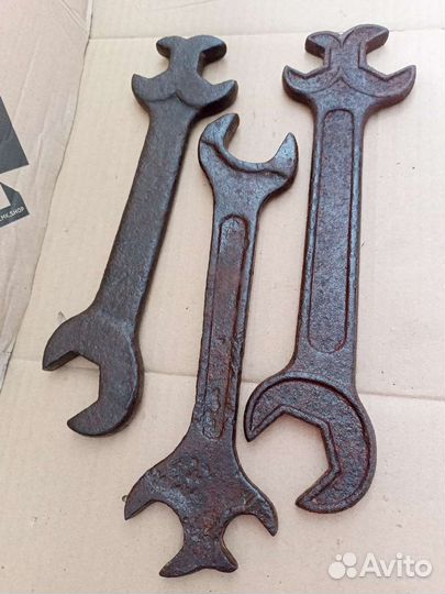 Старинные ключи