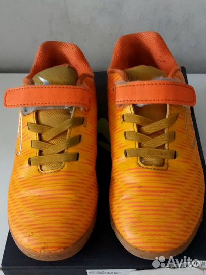 Детские футбольные бутсы Demix 31 размер